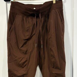 Dance Studio Mid-Rise Jogger Full Length